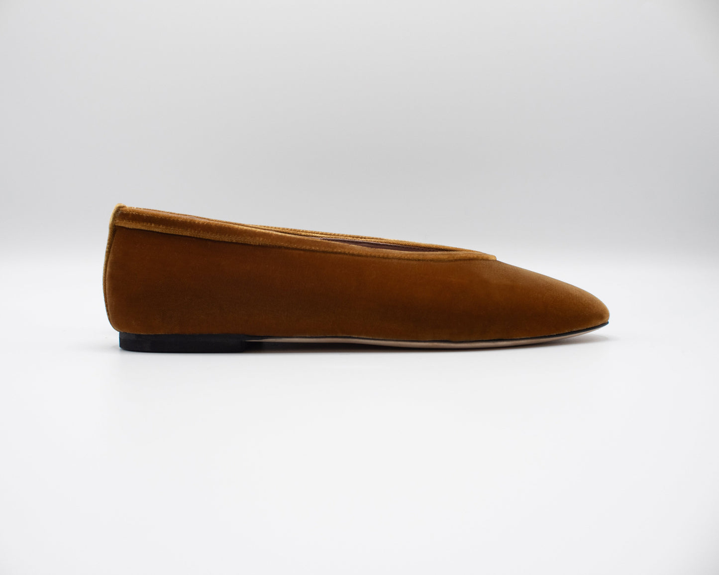 Dafne Velvet Flats